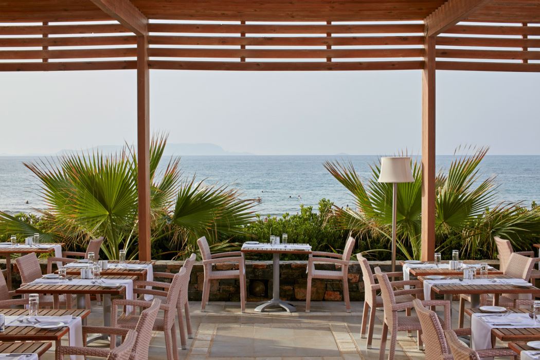 The-Kitchen-sea-view-veranda - THE ISLAND HOTEL