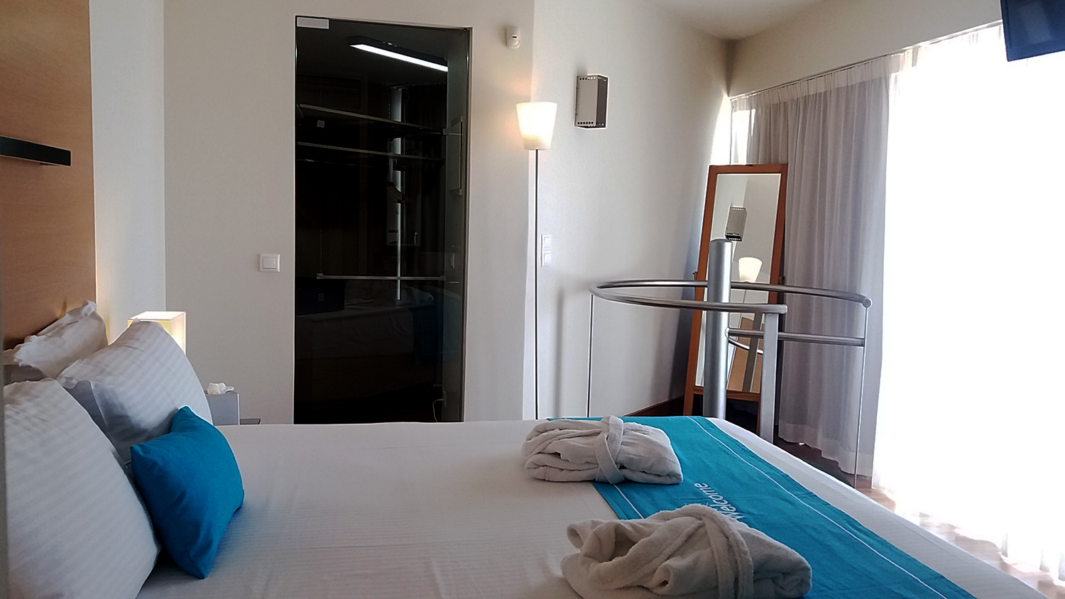 The Island Beach Suite king size bed