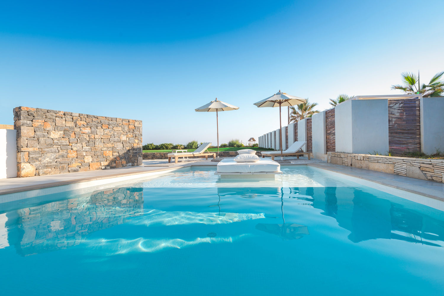 leisure suites near Heraklion